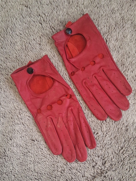 Accessories - Red Goat Skin Leather Driving Gloves